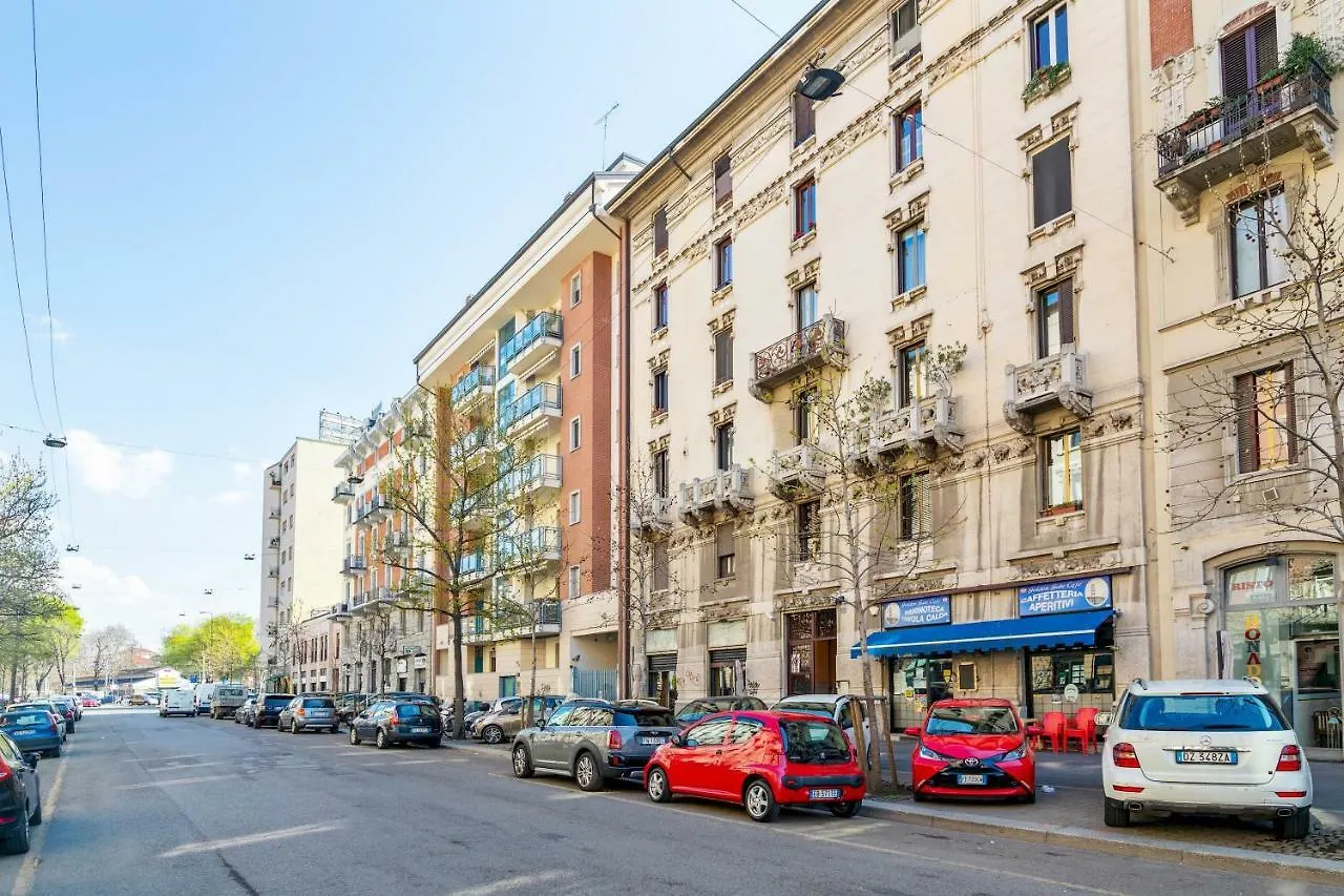 Altido Warm Flat For 3 In Isola, 10 Min To Centre Διαμέρισμα Μιλάνο Ιταλία
